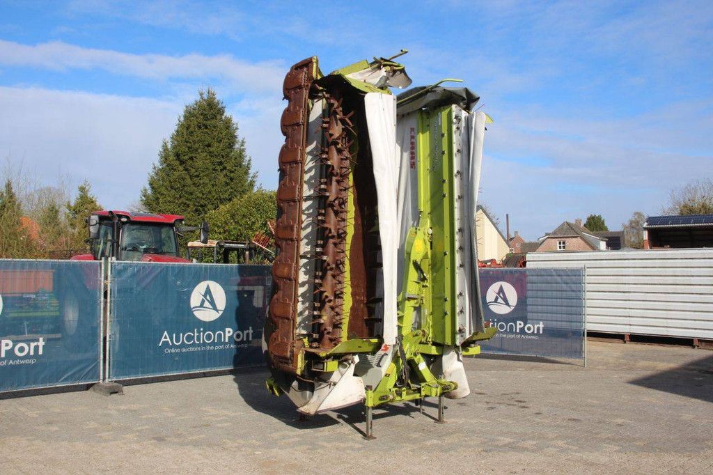 Claas DISCO 9300C butterfly mower