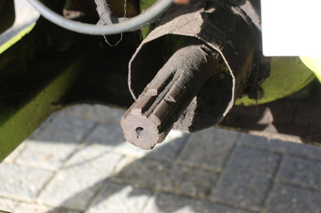 Claas DISCO 9300C butterfly mower