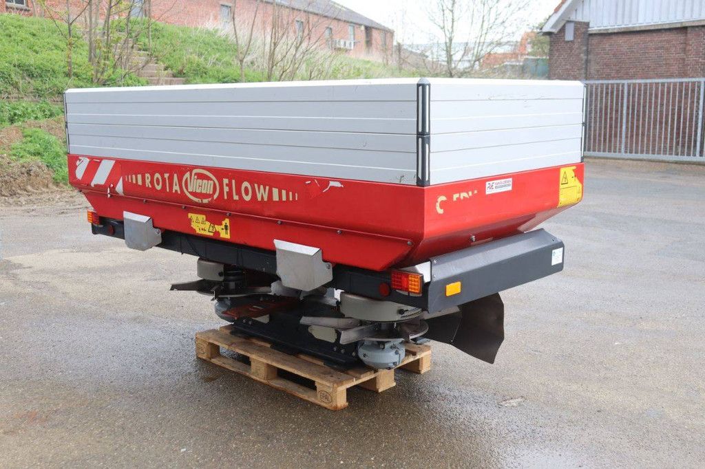 Düngerstreuer Vicon YN206 2013