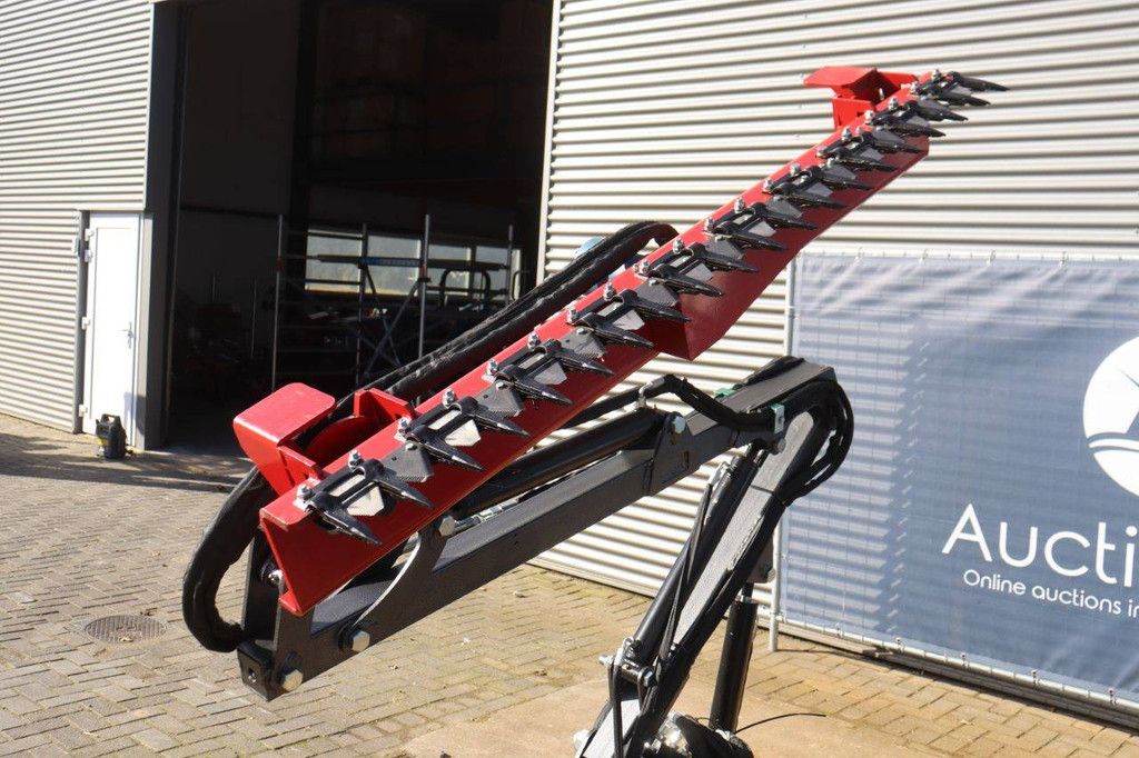 Heckenschere für Traktor HT150 2025 Neu