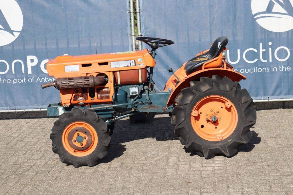 Kleintraktor Kubota B7001 Diesel 14 PS