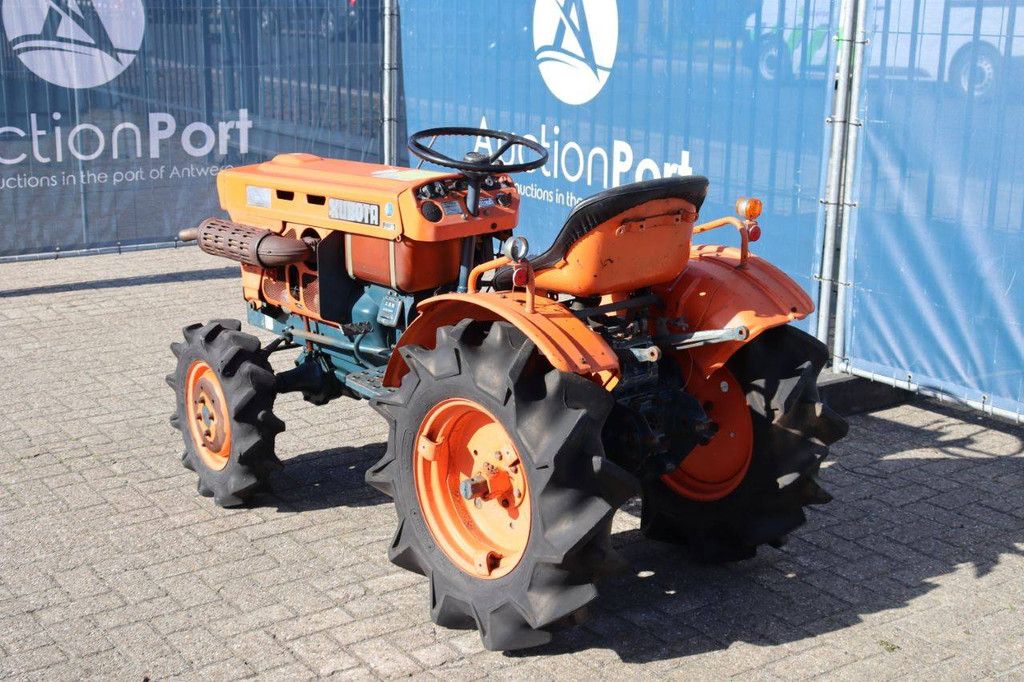 Kleintraktor Kubota B7001 Diesel 14 PS