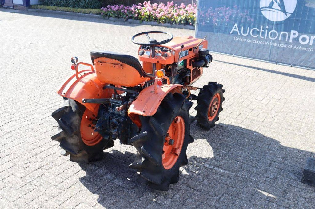 Kleintraktor Kubota B7001 Diesel 14 PS
