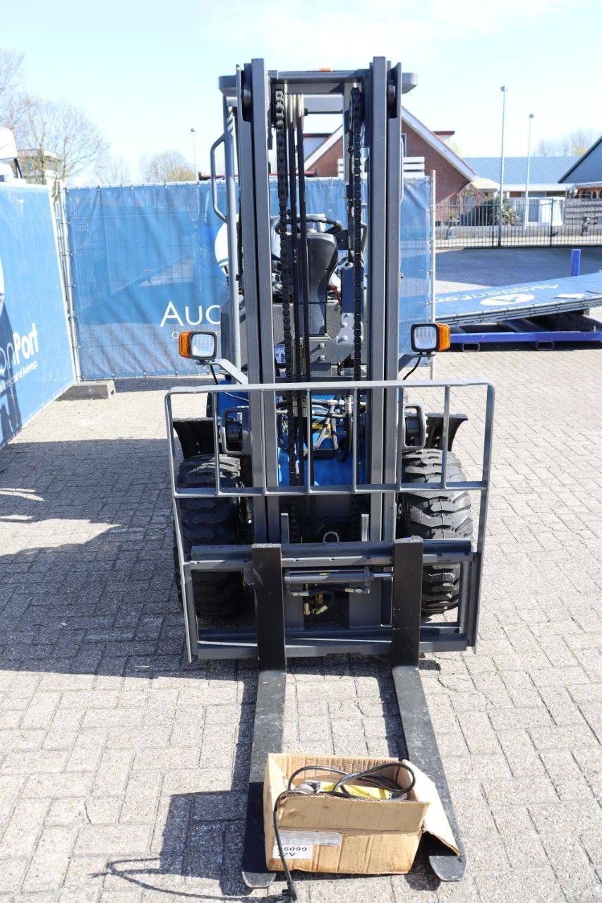 Gabelstapler V-Tech FL12 Elektro 1200 kg 3,0 m 2023