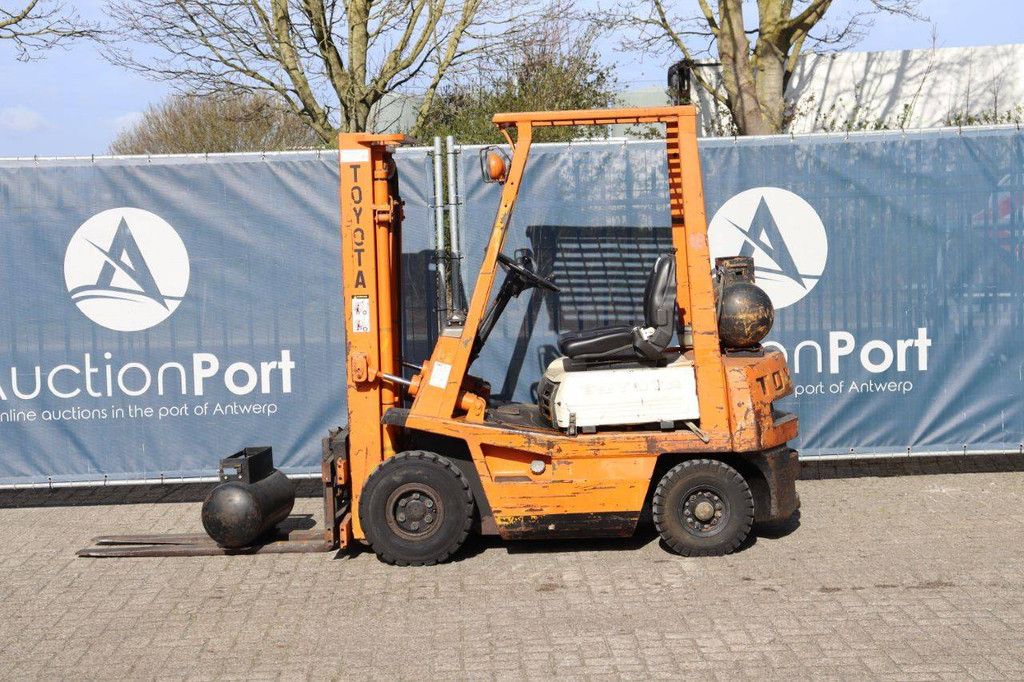 Gabelstapler Toyota 42-4FG15 LPG 1500kg 3,0m 1999