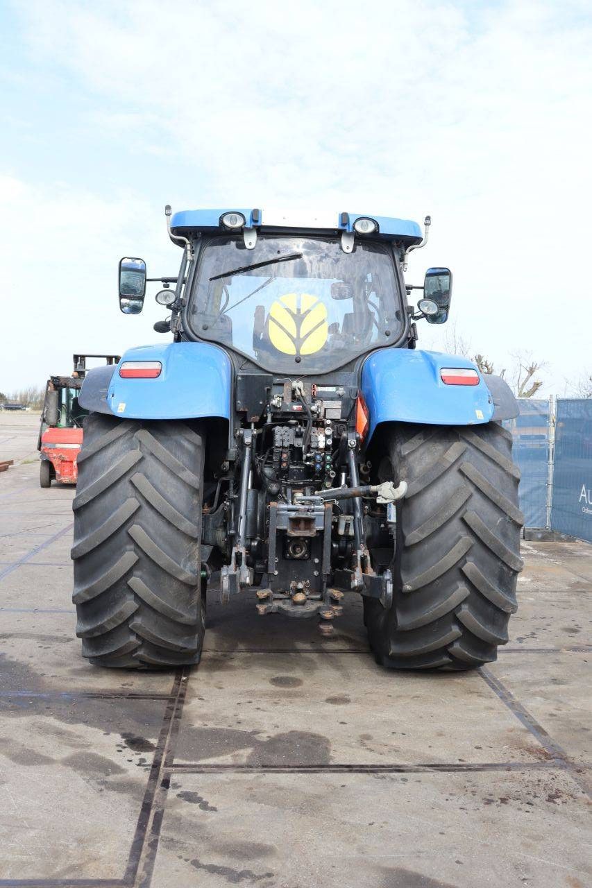 Traktor New Holland T7.220 4WD Diesel 162kW