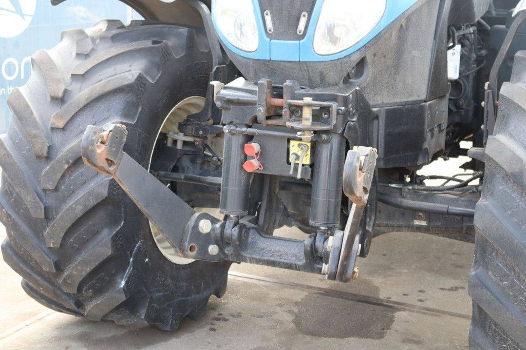 Traktor New Holland T7.220 4WD Diesel 162kW
