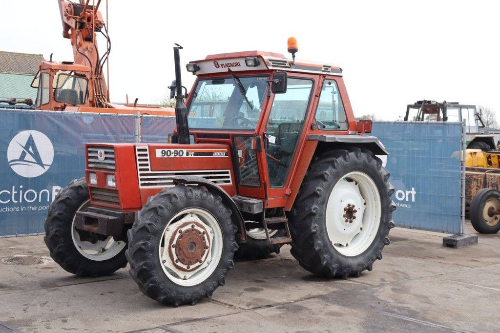 Traktor Fiatagri 90-90 DT Diesel 90 PS 1986