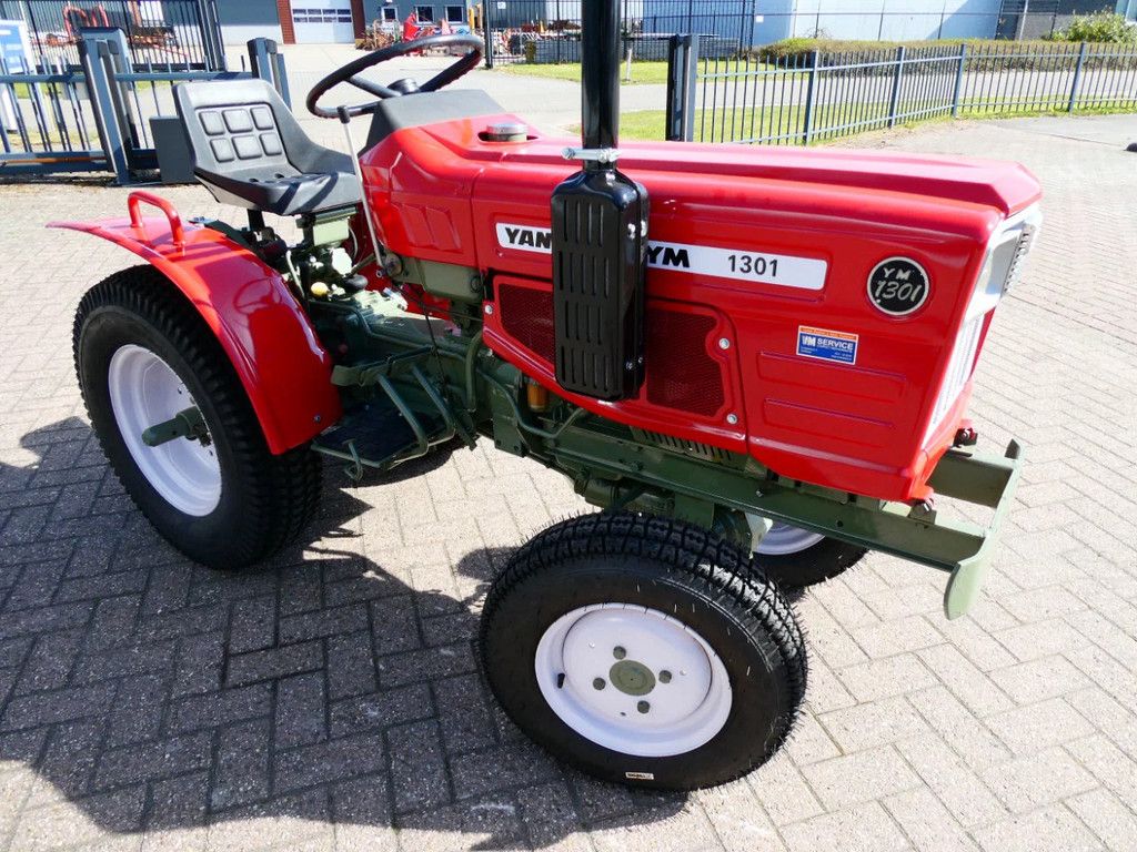 Yanmar YM1301 4wd / 770 Draaiuren / Gazonbanden