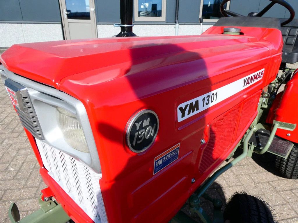 Yanmar YM1301 4wd / 770 Draaiuren / Gazonbanden