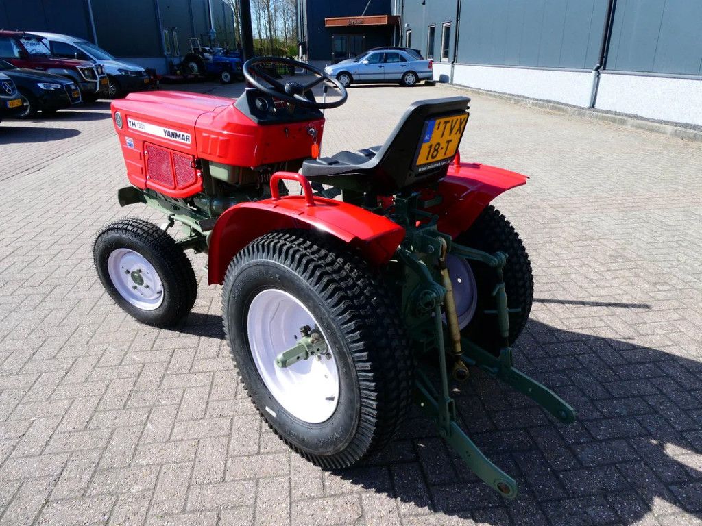 Yanmar YM1301 4wd / 770 Draaiuren / Gazonbanden