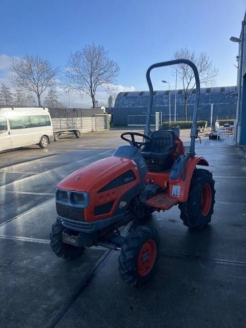 Minitraktor Kioti CK20 Diesel 21 PS