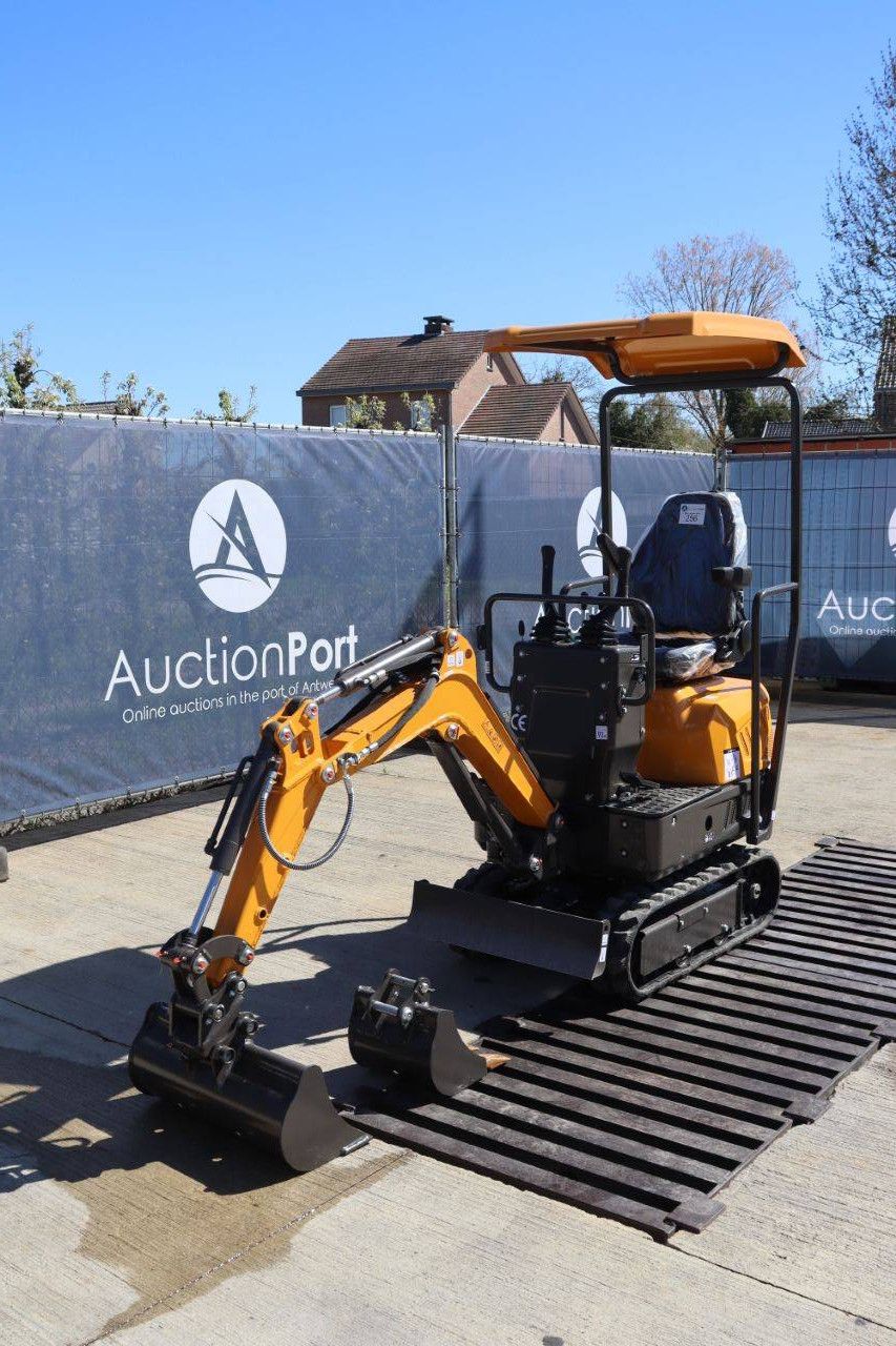 Minigraver KMT06 Benzine 10pk Nieuw