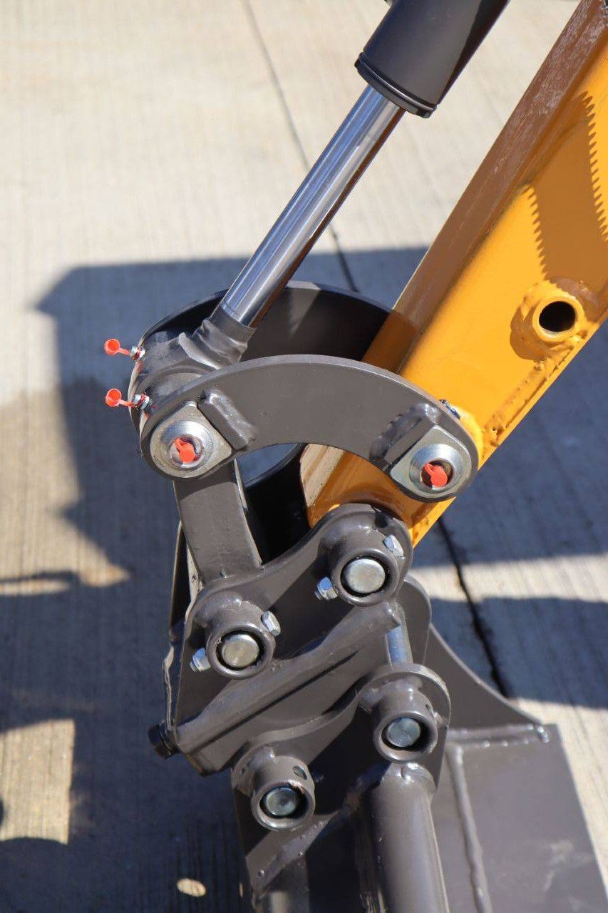 Minigraver KMT06 Benzine 10pk Nieuw