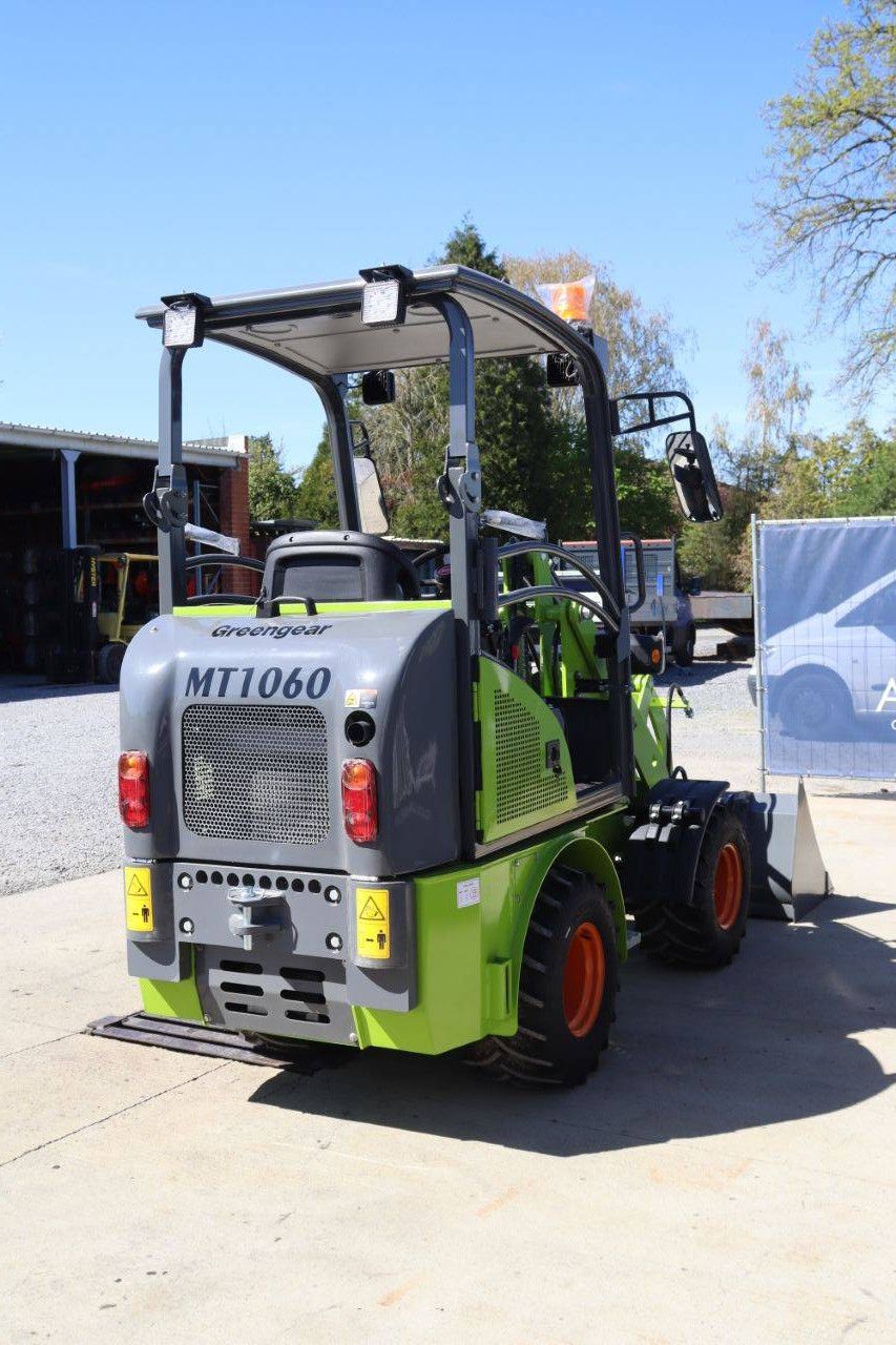 Greengear MT1060 Diesel 25hp Articulated Loader New