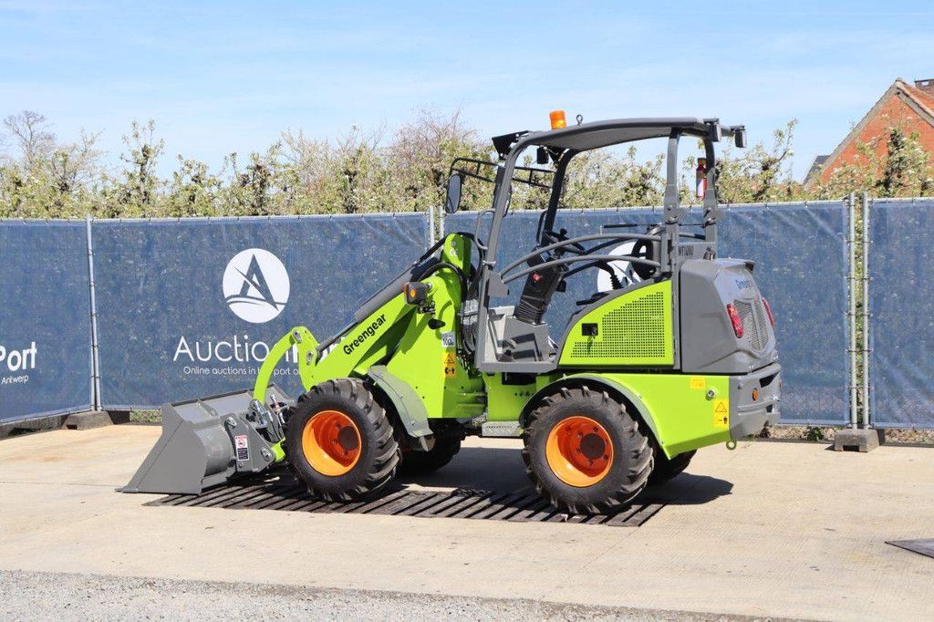Greengear MT1090 Diesel 25hp Articulated Loader New