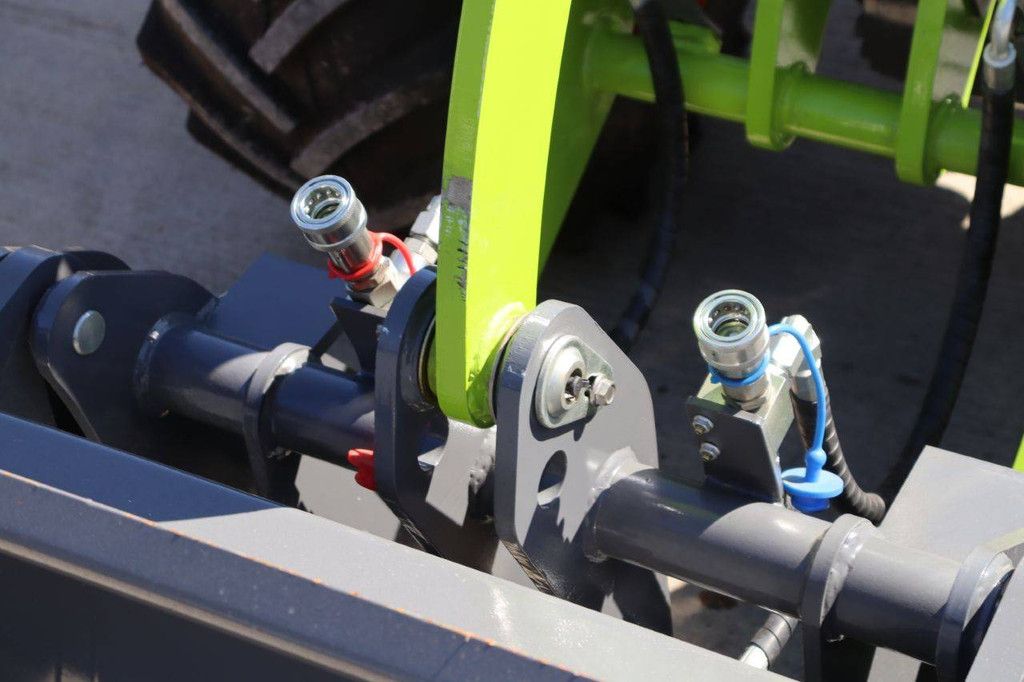 Greengear MT1090 Diesel 25hp Articulated Loader New