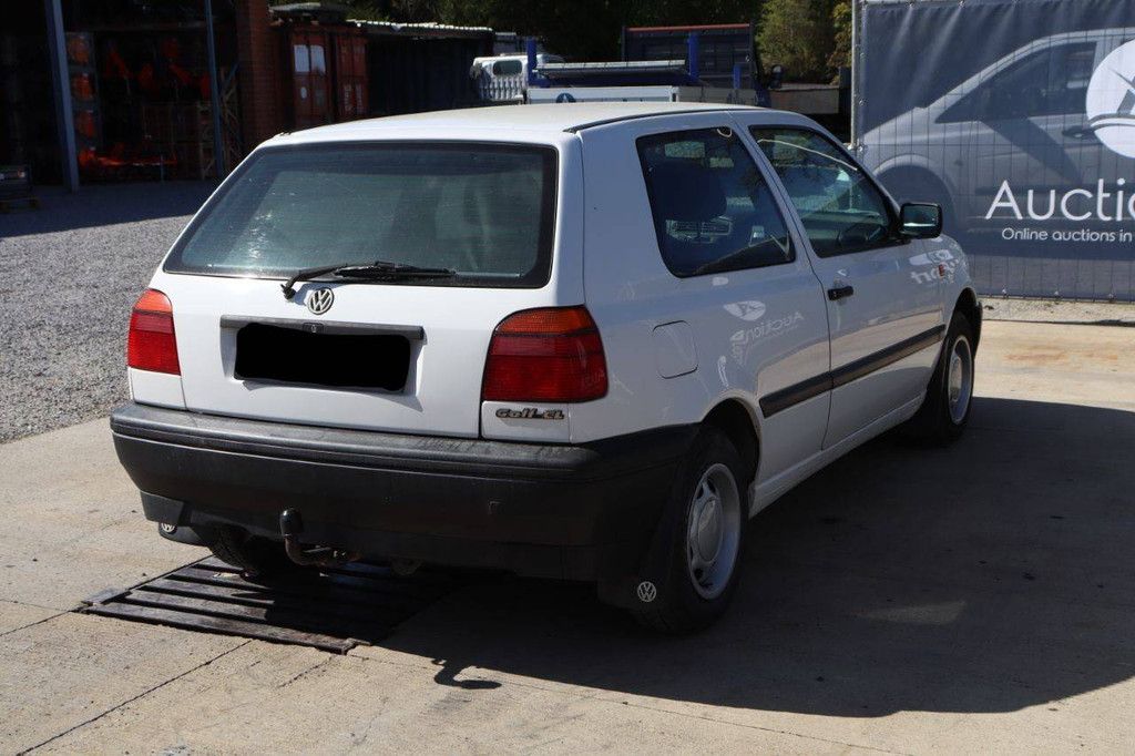 Pkw Volkswagen Golf Benzin 60 PS 1995 (Margin)