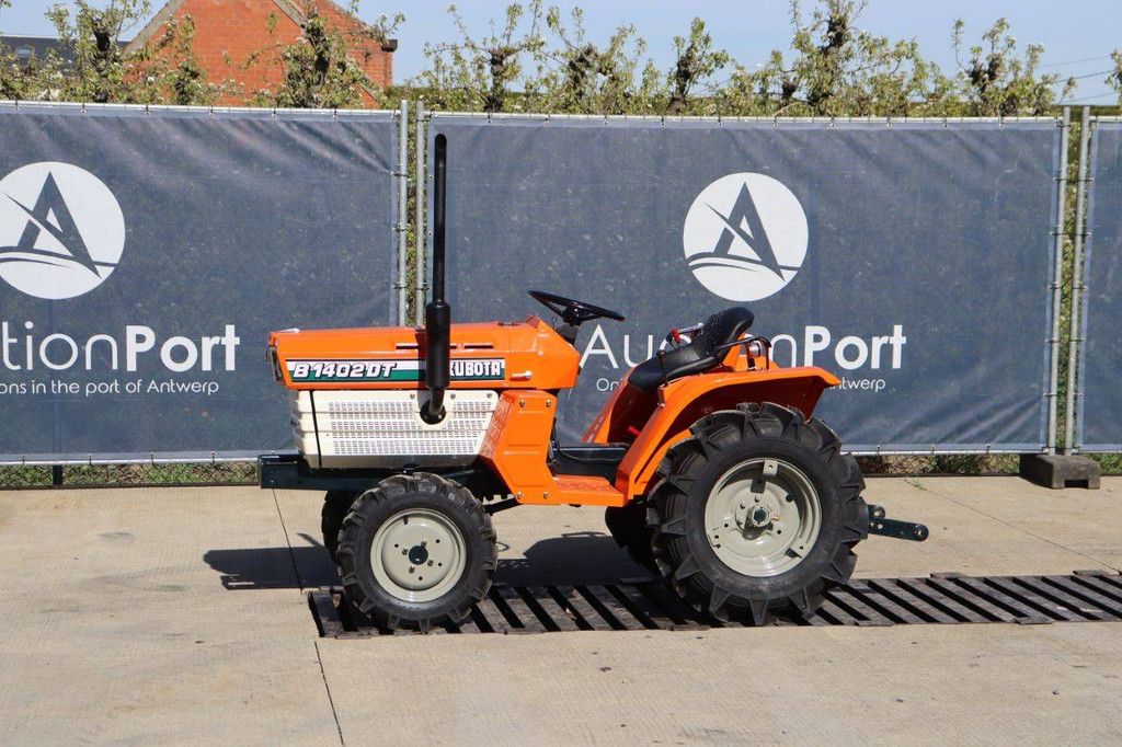 Minitractor Kubota B1402DT Diesel 14pk Refit