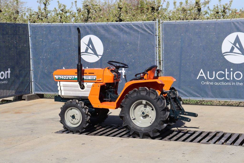 Minitractor Kubota B1402DT Diesel 14pk Refit