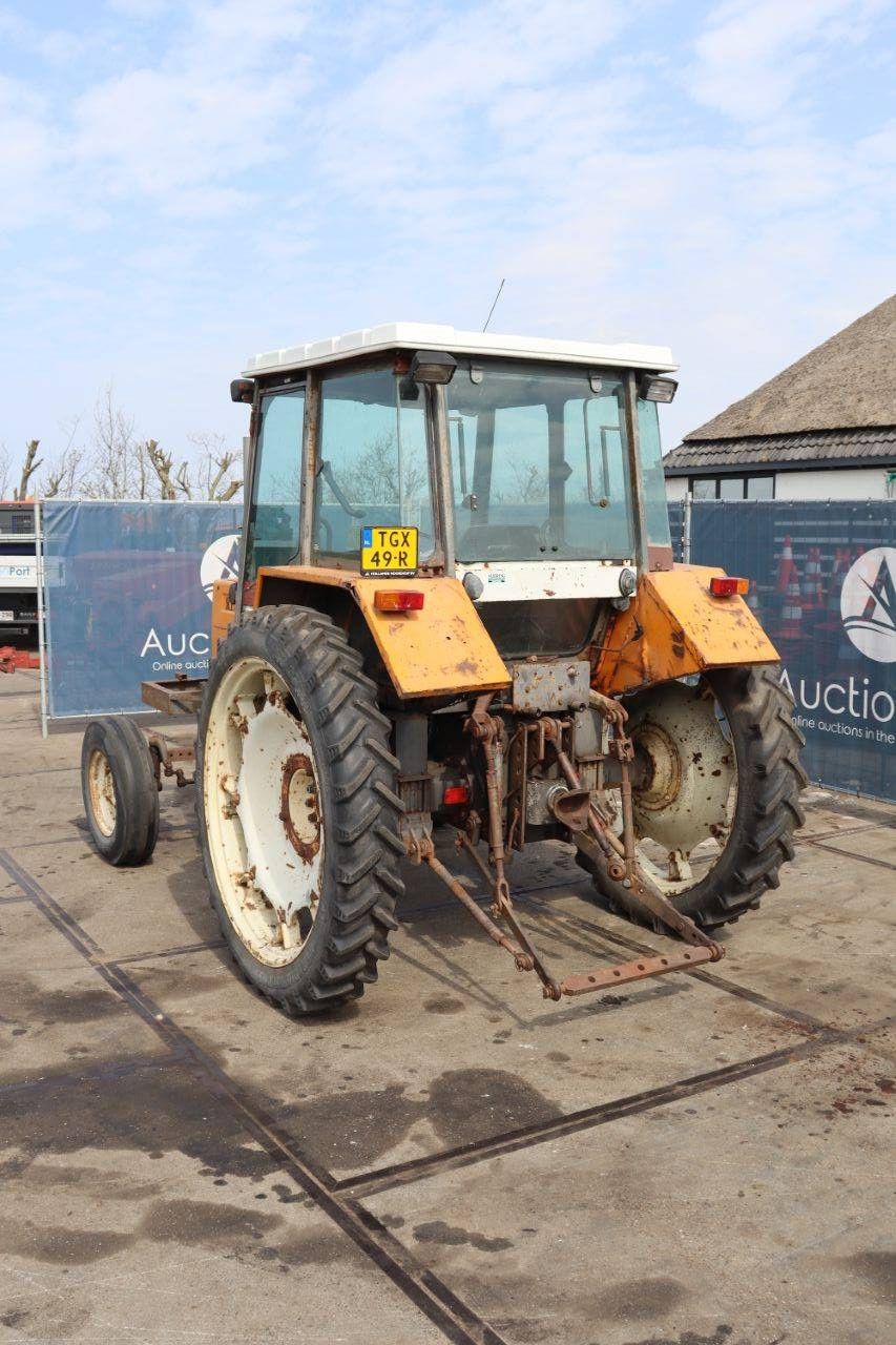 Tractor Renault R551S Diesel 55hp 1983