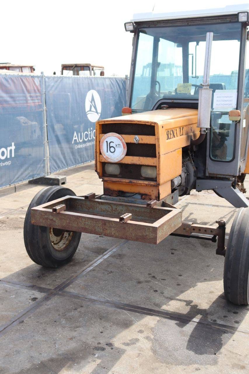 Tractor Renault R551S Diesel 55hp 1983