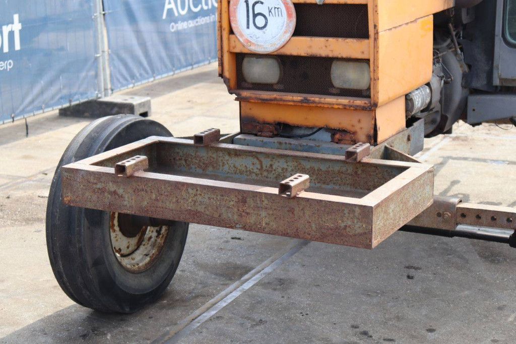 Tractor Renault R551S Diesel 55hp 1983