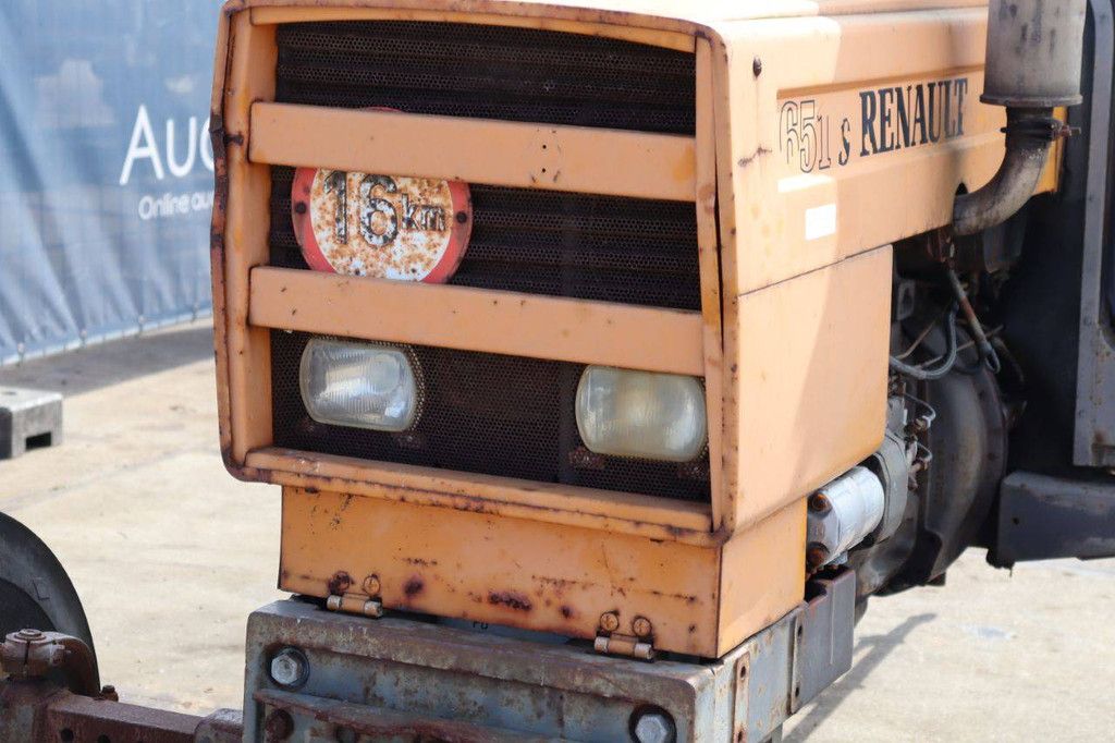 Tractor Renault 651S Diesel 65hp 1985