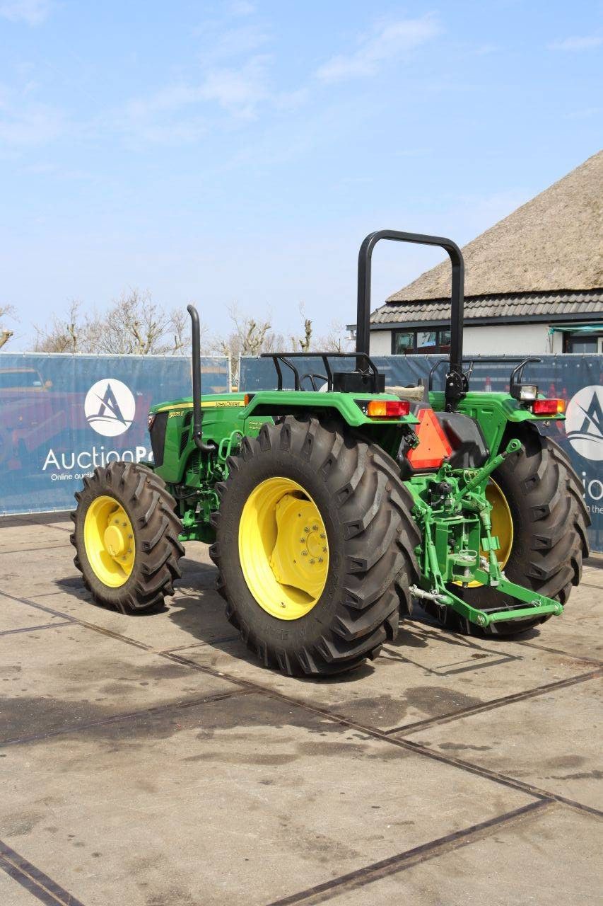 Tractor John Deere 5075E 4WD Diesel 65hp 2023