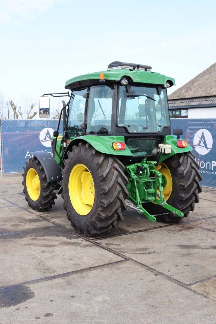 Tractor John Deere 5075E 4WD Diesel 65hp 2024