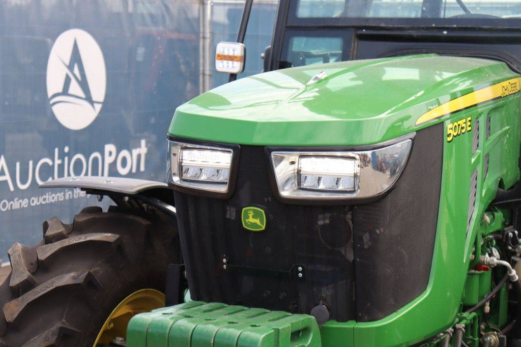 Tractor John Deere 5075E 4WD Diesel 65hp 2024