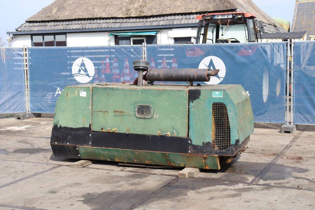 Luftkompressor Diesel Perkins 6-Zylinder A6.354