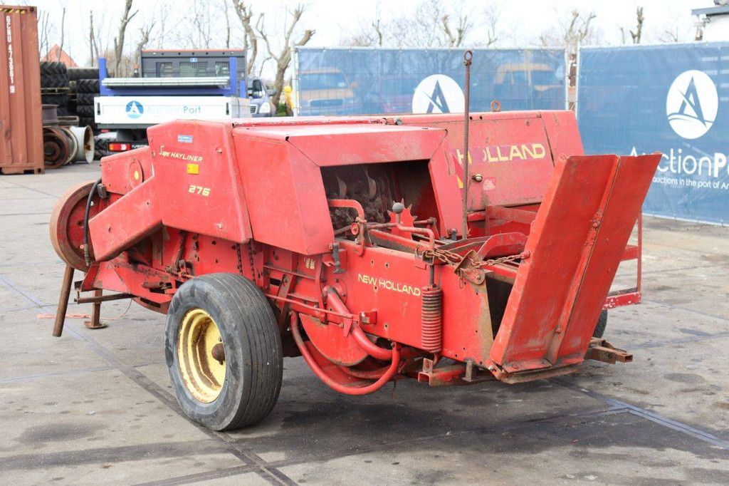 Balenpers New Holland Super Hayliner 276