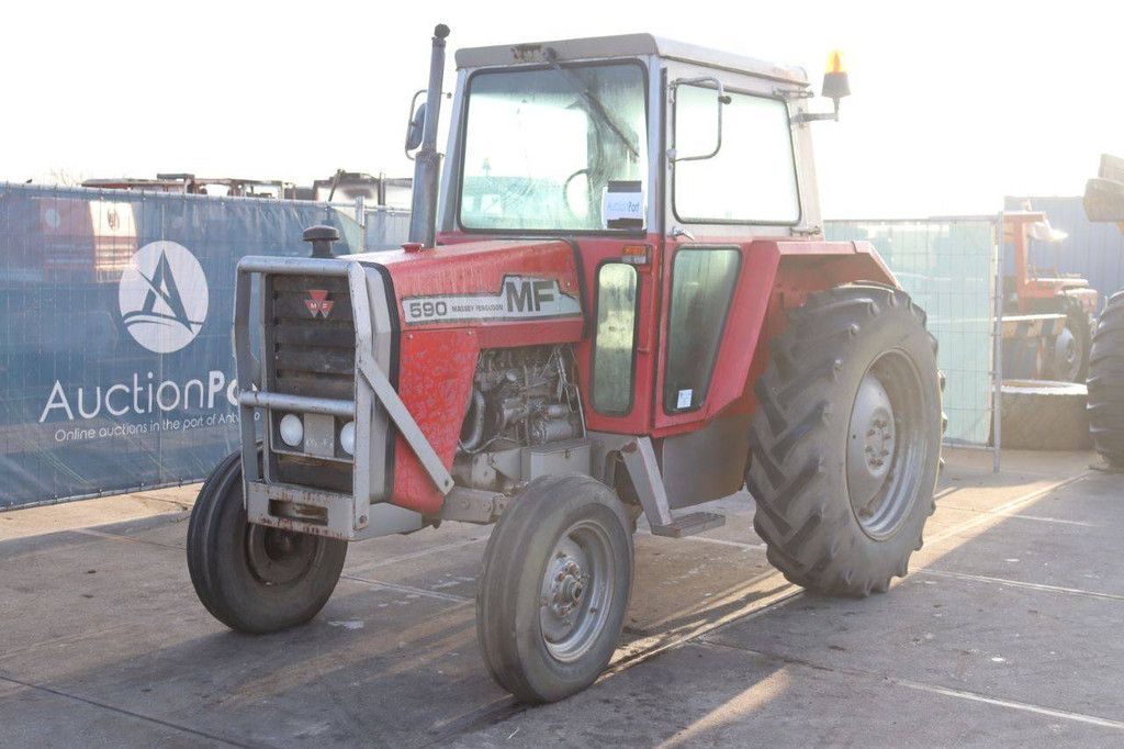 Traktor Massey Ferguson MF590 Diesel 55kW (Marge)