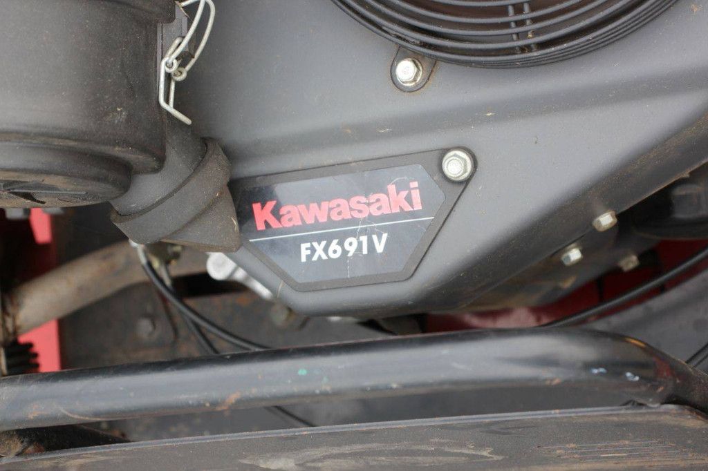 Toro Grandstand Commercial Hydrostatic Mower 2016