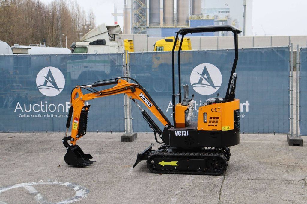 Mini Excavator Vicsec 13-Y Petrol 13.5hp 2025 New