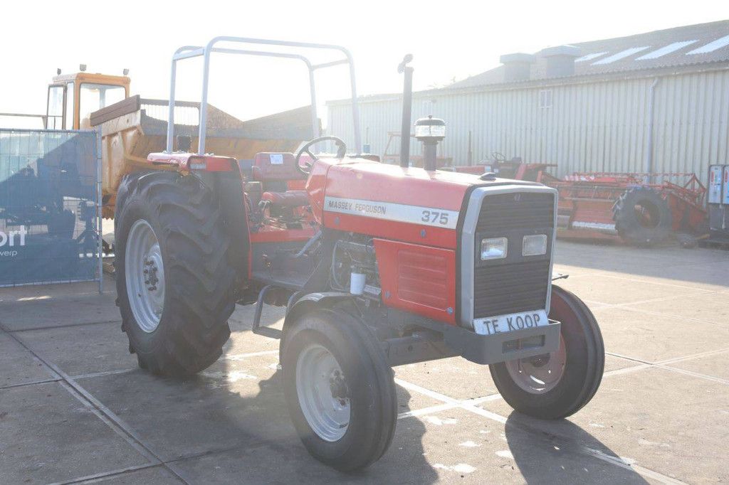 Tractor Massey Ferguson 375 WD Diesel 52kW