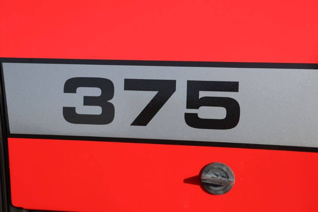 Tractor Massey Ferguson 375 WD Diesel 52kW