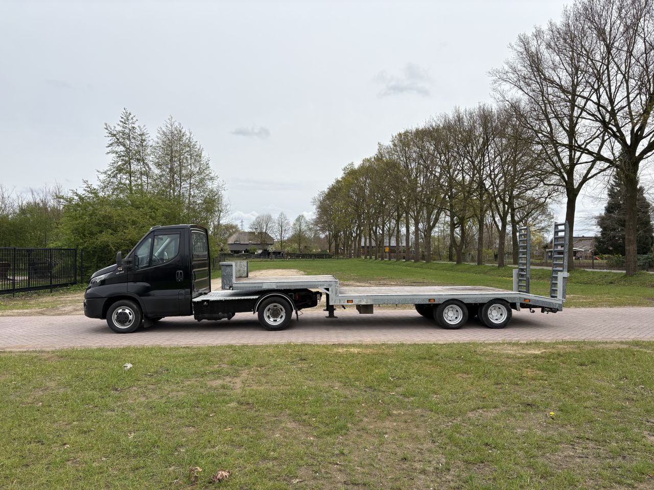 Iveco 40C17 Hydro-Stopp Be trekker - oplegger veldhuizen 5.2 ton