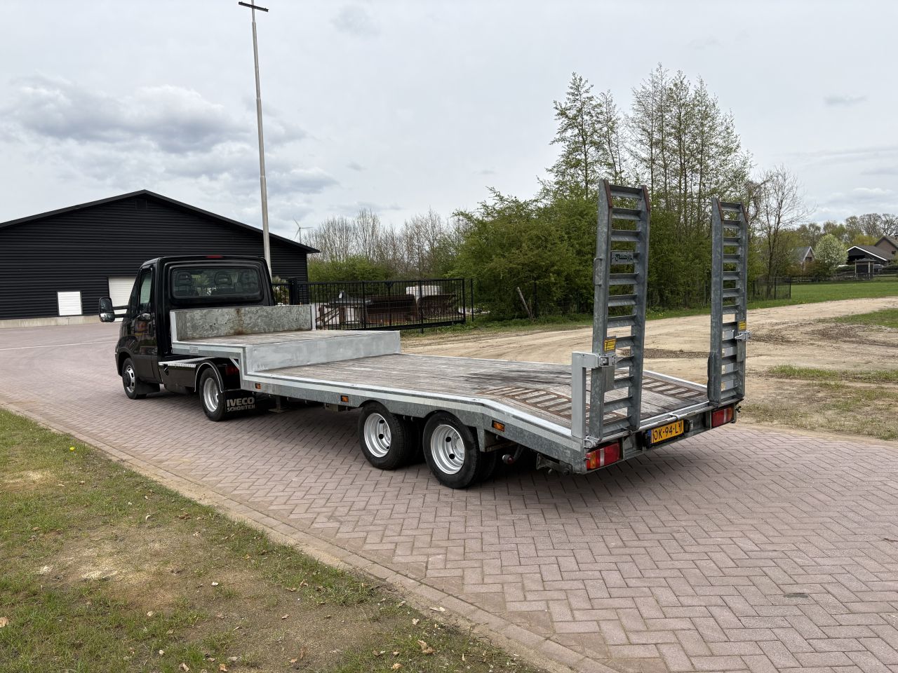 Iveco 40C17 Hydro-Stopp Be trekker - oplegger veldhuizen 5.2 ton