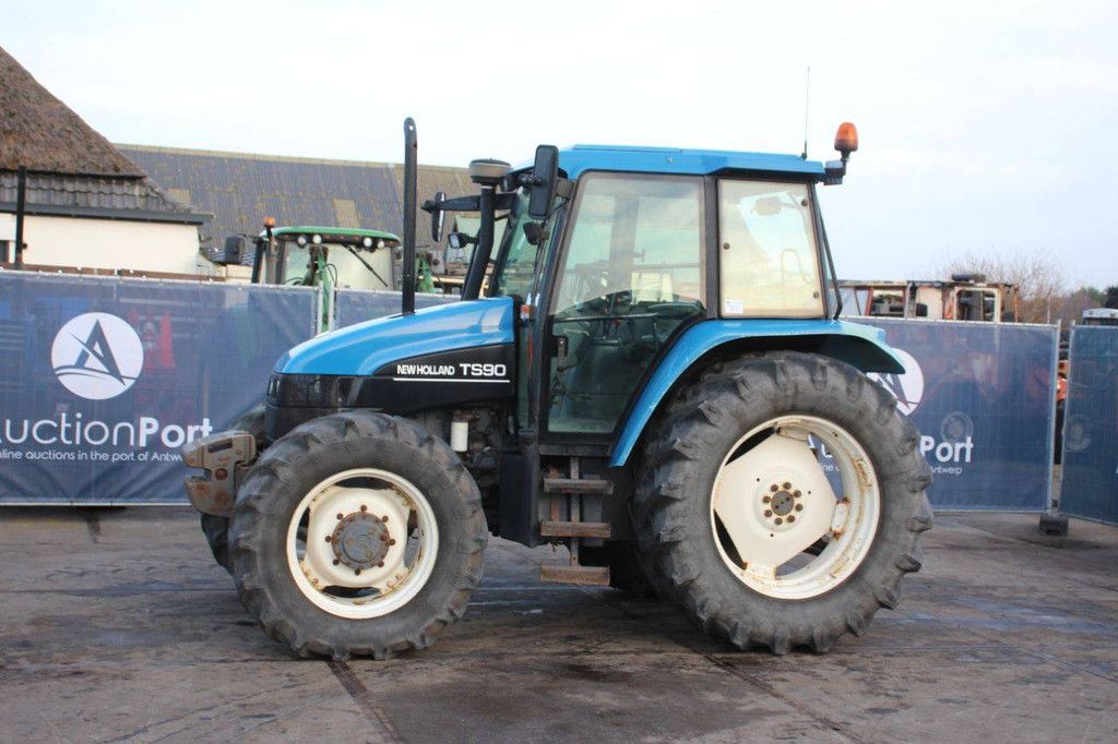 Traktor New Holland TS90 Diesel 90 PS 1999