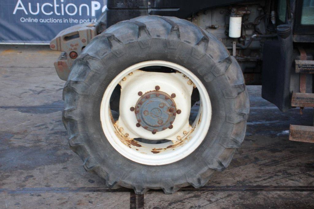 Traktor New Holland TS90 Diesel 90 PS 1999