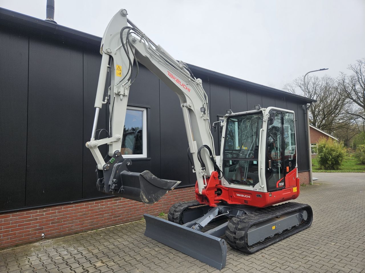 Takeuchi TB260 Stage V