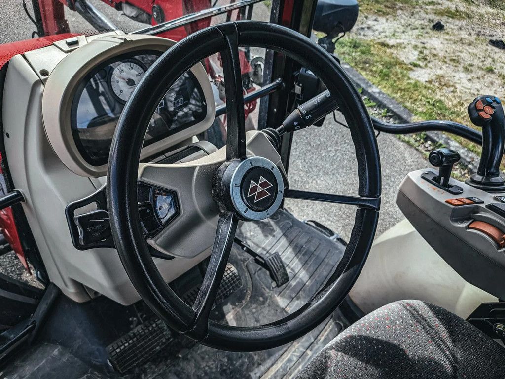 Massey Ferguson 5711 MF 946 EURO 3RD 4TH QL ESD