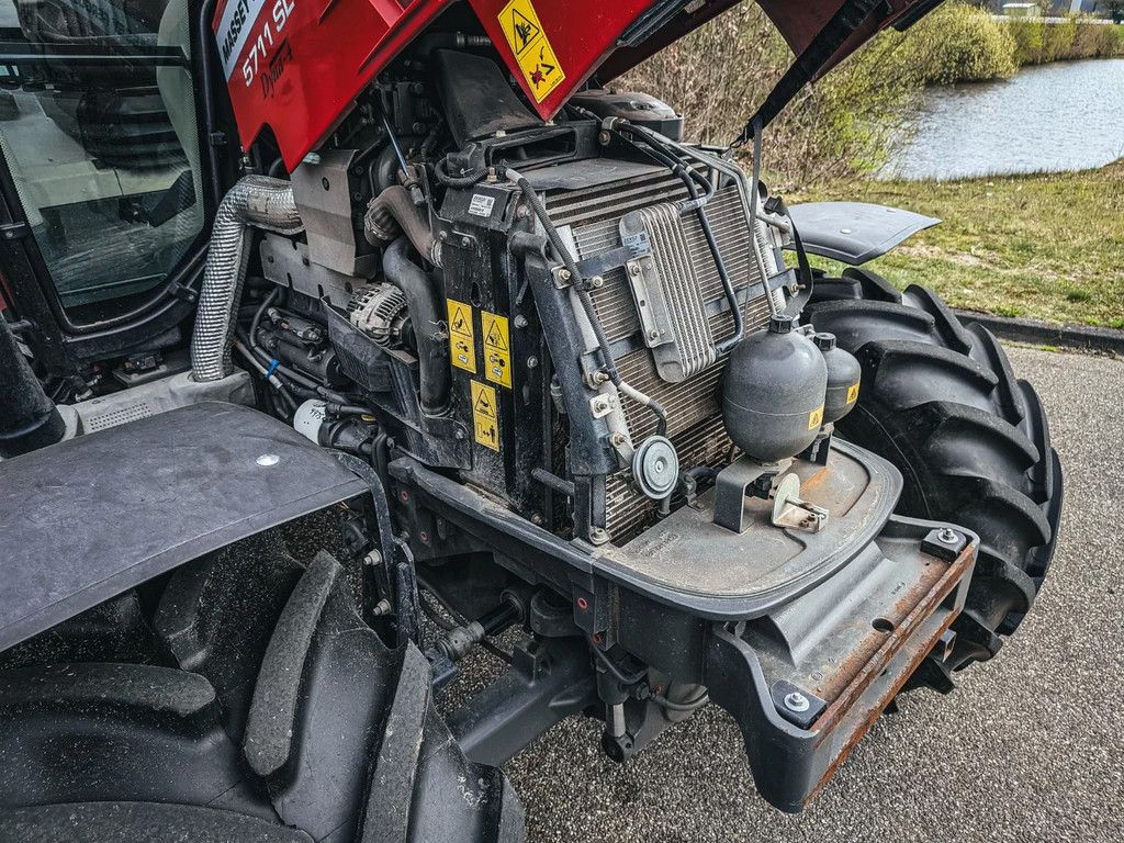 Massey Ferguson 5711 VB-V64D23LA712A