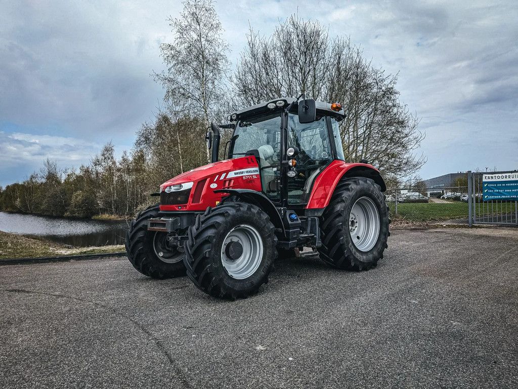Massey Ferguson 5711 VB-V64D23LA712A