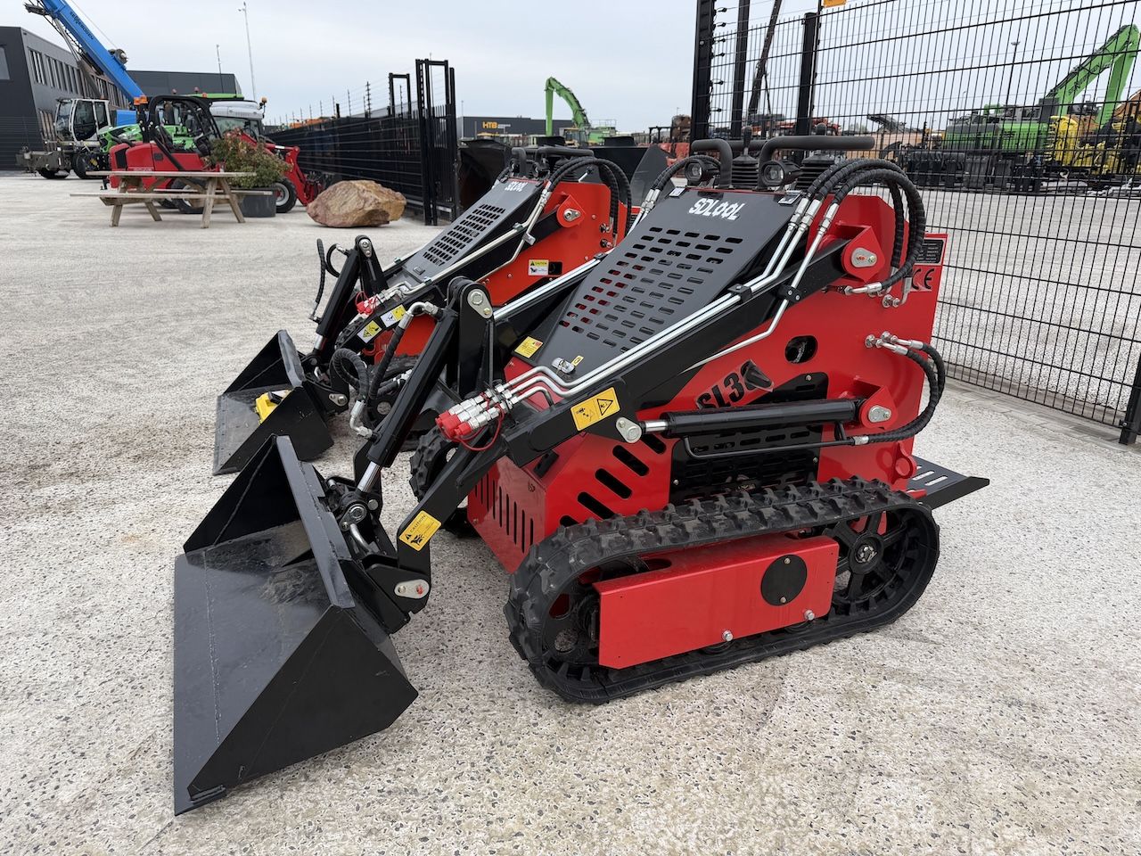 Delano T380c Skid Steer Loader