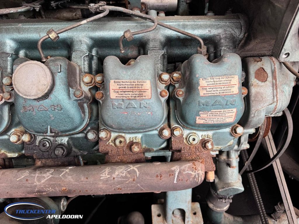 MAN D2840 LE V10 engine TC11359