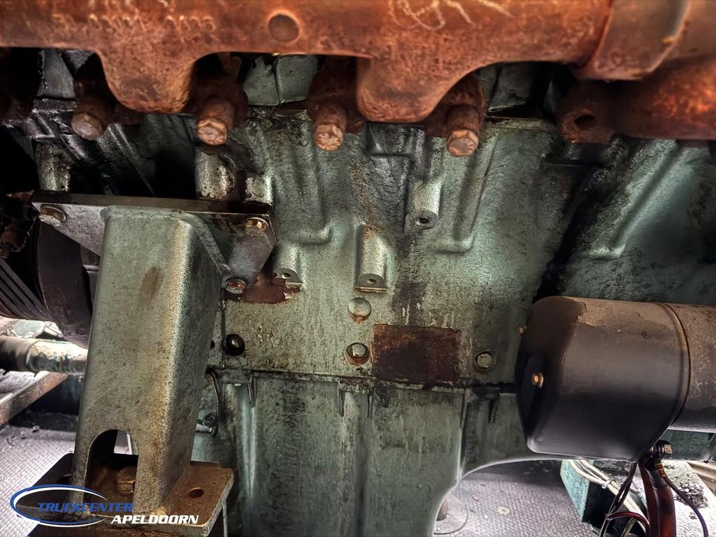 MAN D2840 LE V10 engine TC11359