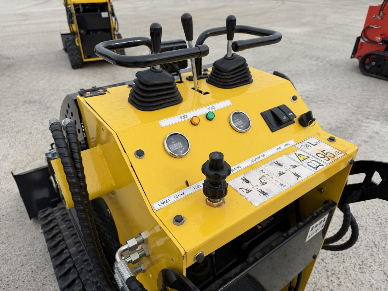 Delano T360 Skid Steer Loader